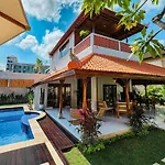 Inyoni Toucan Villa - Best Location In Seminyak.