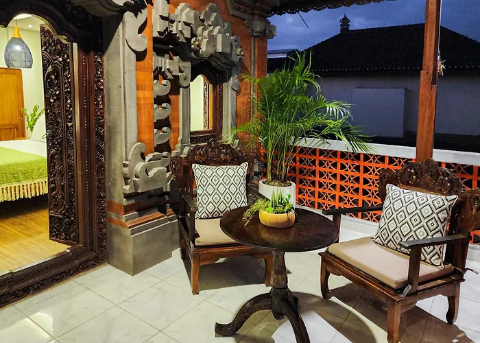 Inyoni Toucan Villa - Best Location In Seminyak.