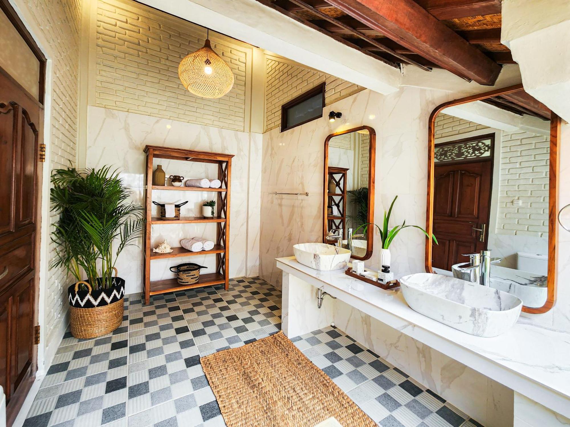Inyoni Toucan - Location In Seminyak. Villa *