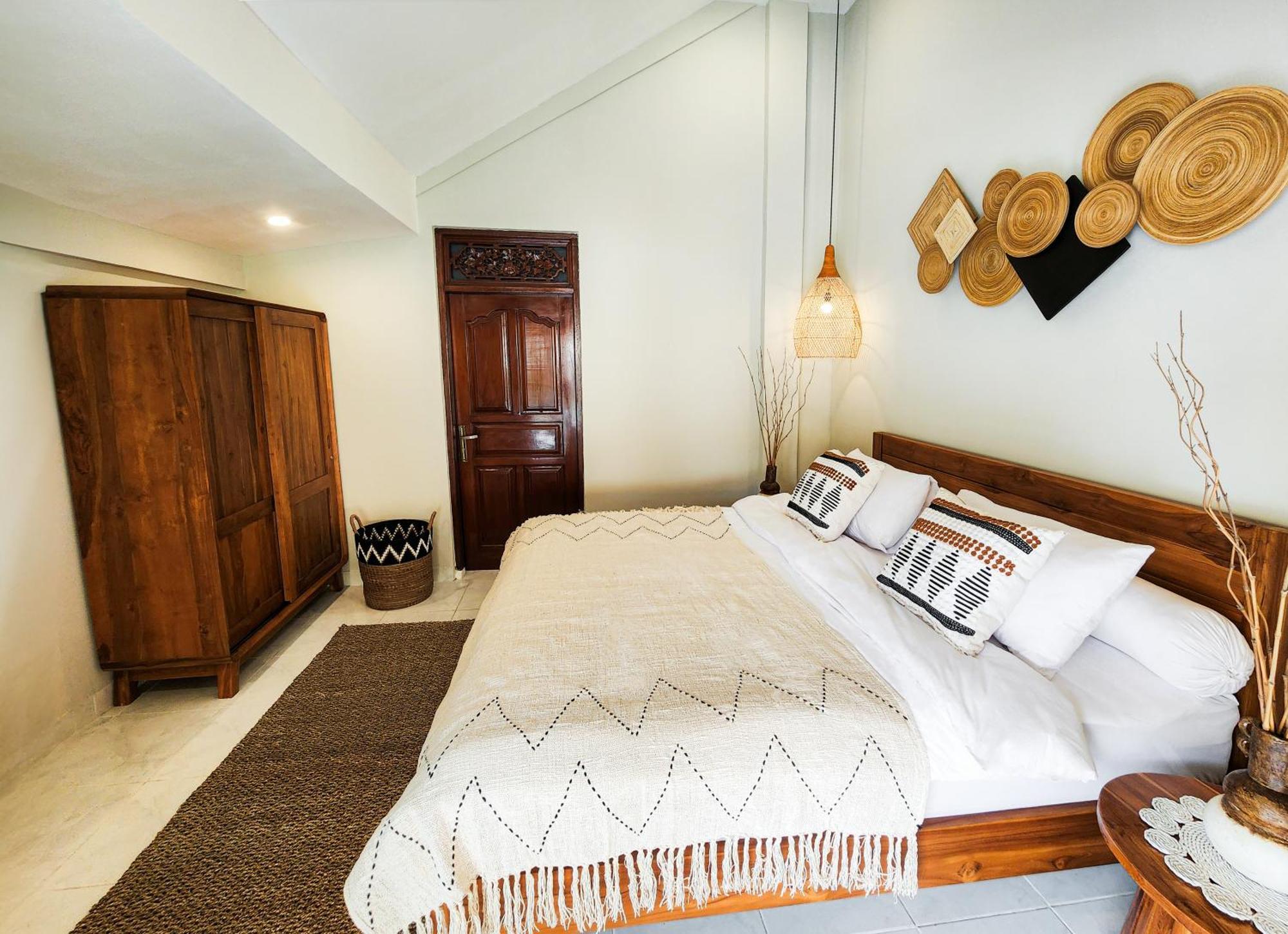 Inyoni Toucan - Location In Seminyak.